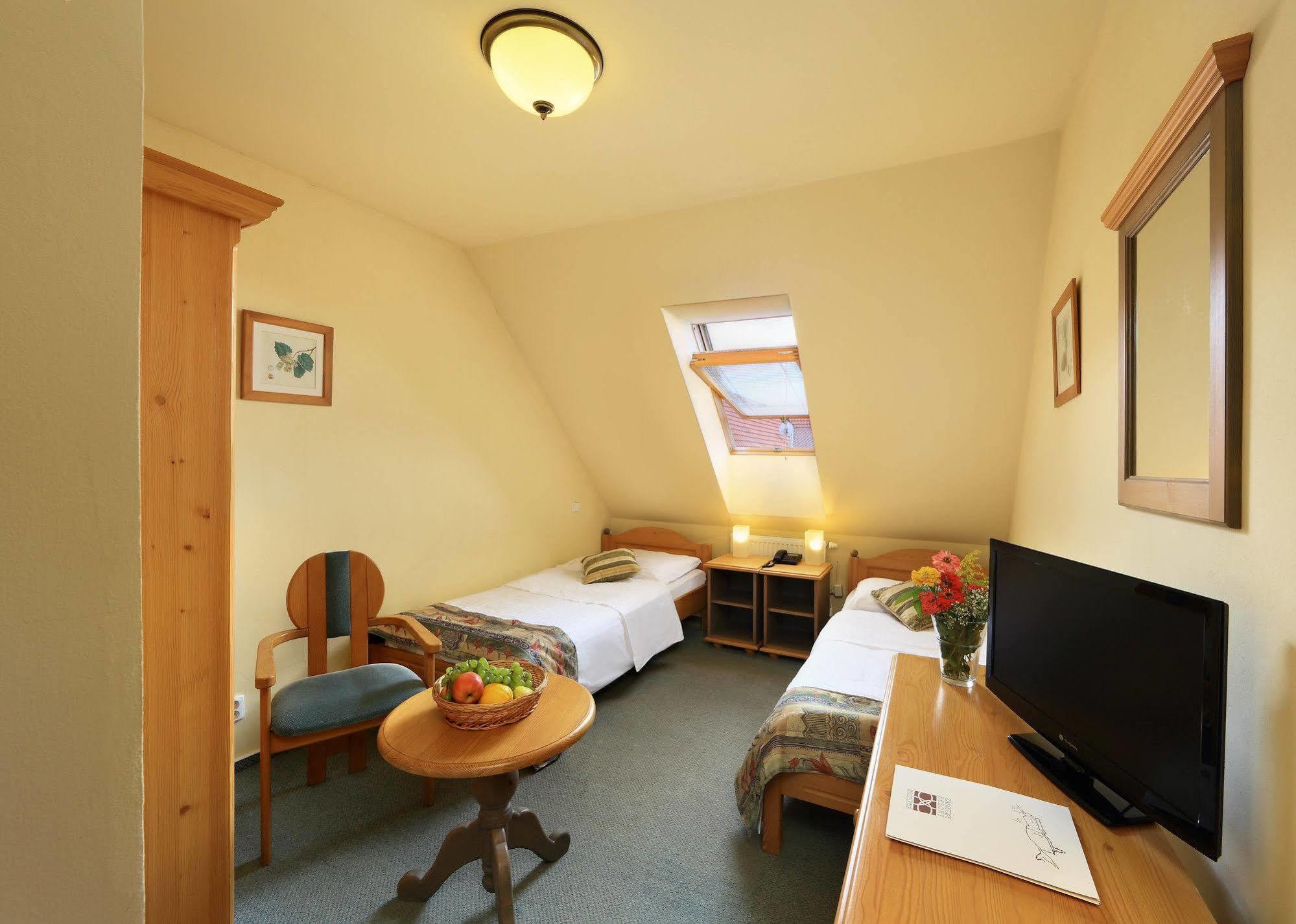 Hotel Panska Bechyně Extérieur photo