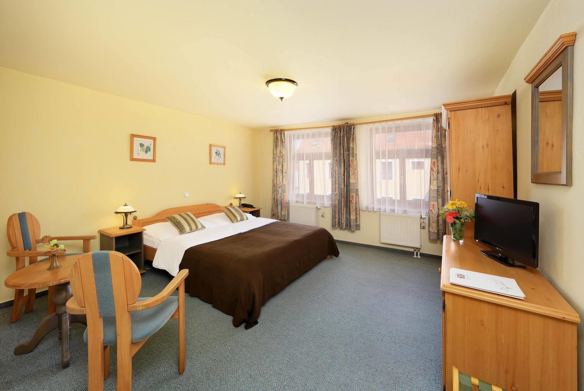 Hotel Panska Bechyně Extérieur photo