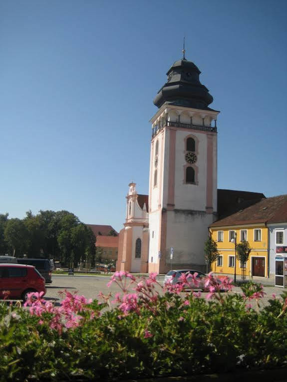 Hotel Panska Bechyně Extérieur photo