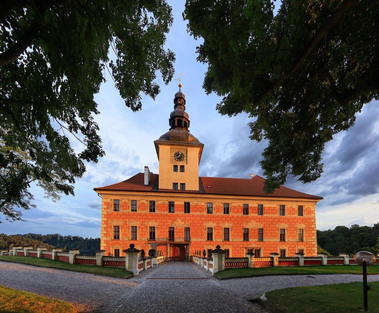 Hotel Panska Bechyně Extérieur photo